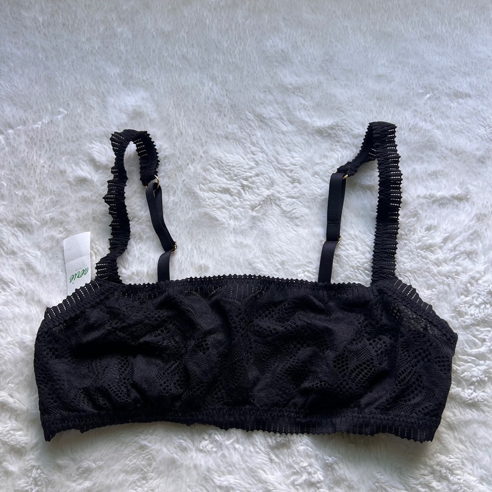 Aerie Black Floral Lace Ruffle Strap Bralette Gold Ring Back Small 2692-3399 NWT